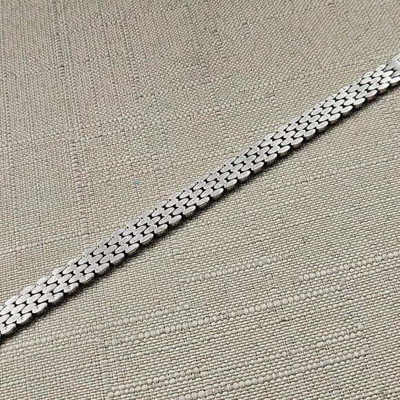 Elgin Bracelet Black Tone Chain Gold Tone small crystal Accent Size 6.5 inches - Picture 8 of 11